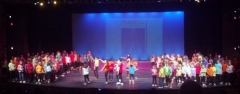 girls-broadway-spectacular-theater-camp