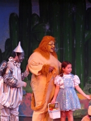 lion-tin-dorothy-theater-camp